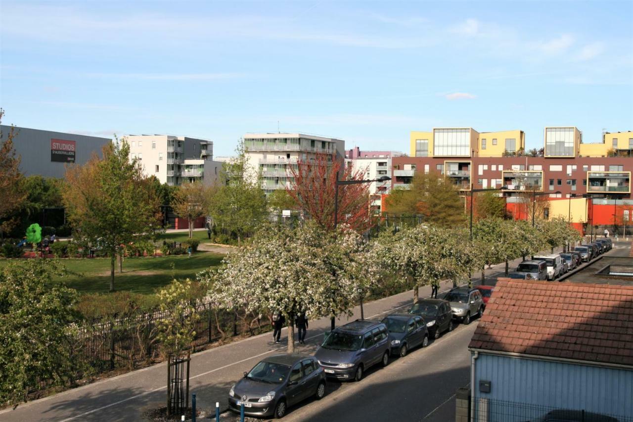 Chez Daniel, Un 2 Pieces Proche De Paris Stade De France Aubervilliers Exterior photo